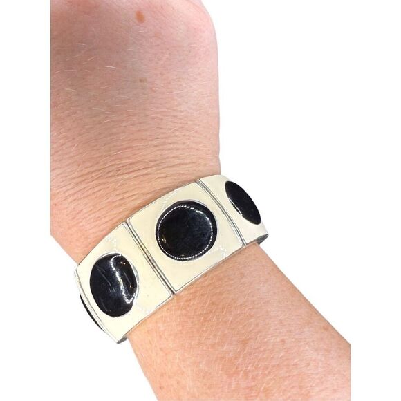 Vintage cream with black circles elastic bracelet - Picture 1 of 5